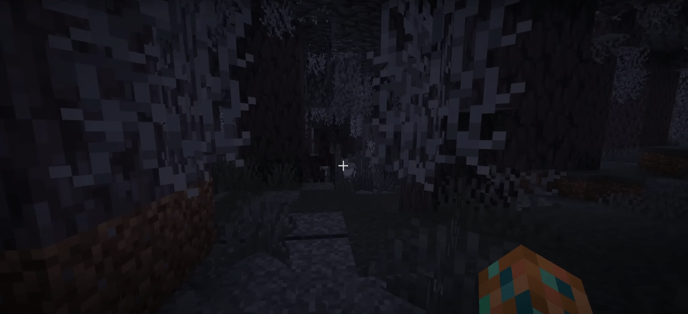 Scricchiolo: La Leggenda del Giardino Pallido in Minecraft